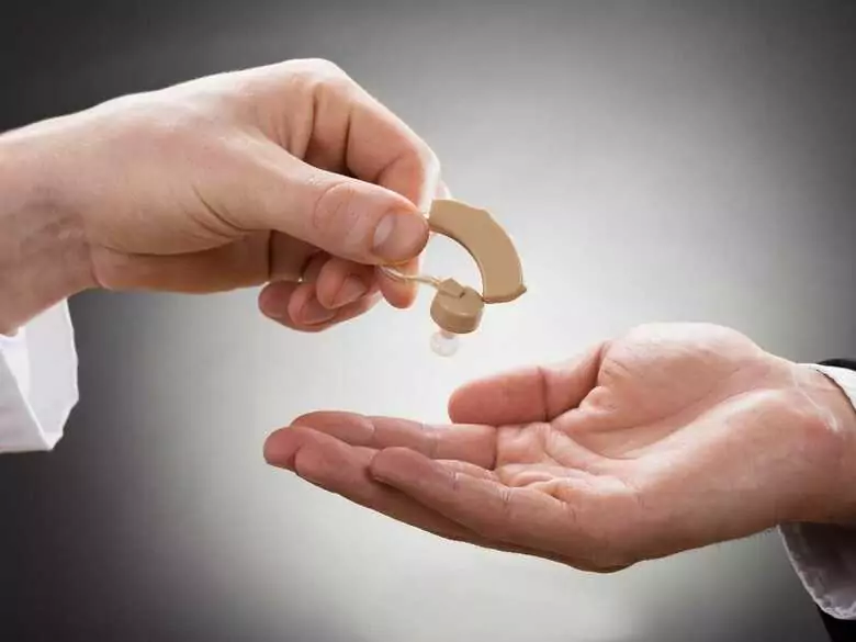 Que savons-nous des implants cochléaires ?