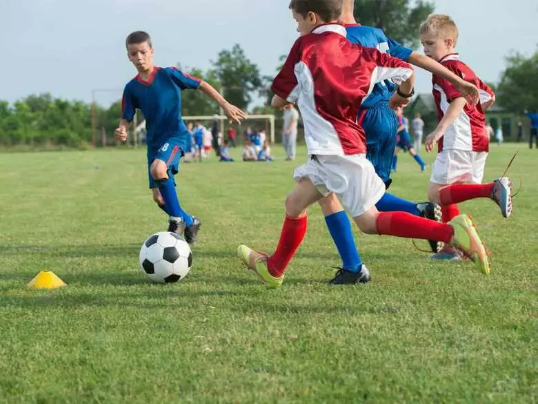 Quels sont les avantages de la pratique du football ?