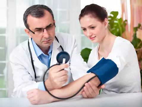 Hypertension - causes, symptômes, diagnostic, traitement, évolution