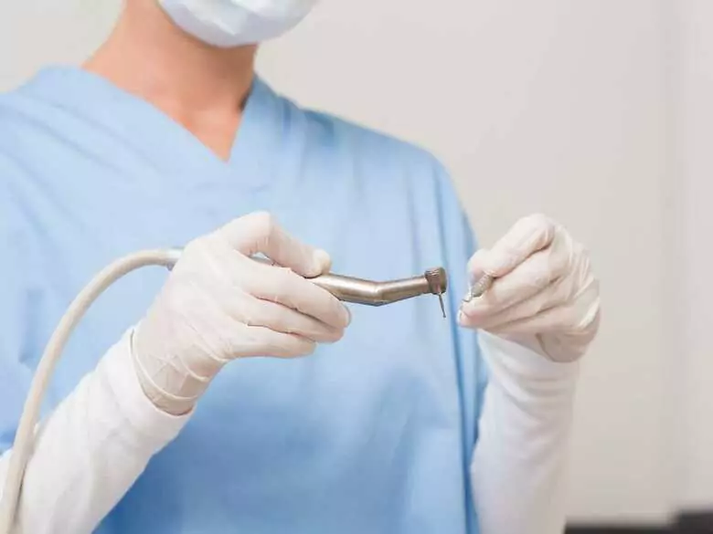 Plus de douleur chez le dentiste ? Des scientifiques britanniques ont découvert un gène qui reconstruit les dents.