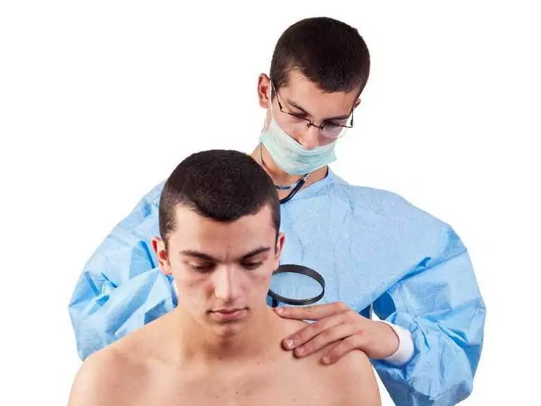 Lésions cutanées staphylococciques - qu'est-ce qui doit vous inquiéter ?