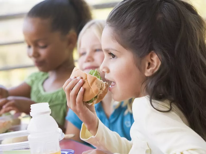 Intolérance alimentaire chez l'enfant - causes, symptômes, diagnostic, traitement