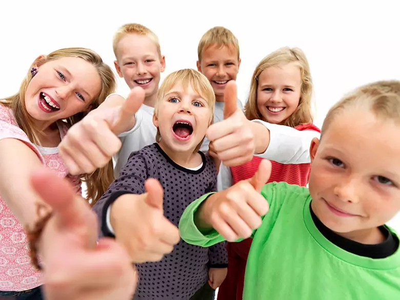 Carie dentaire chez l'enfant - causes, symptômes, diagnostic, traitement