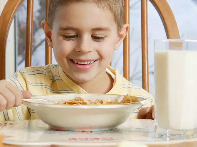 Hydrolysats de lactosérum - substituts du lait chez l'enfant allergique