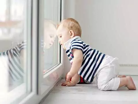 Évaluation du développement de l'enfant - partie 2 : de 7 à 12 mois