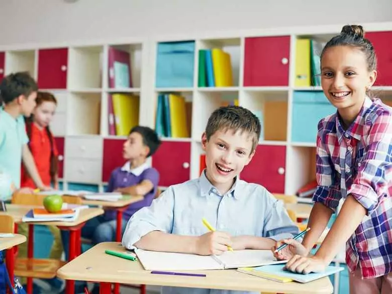Les troubles du tic chez l'enfant
