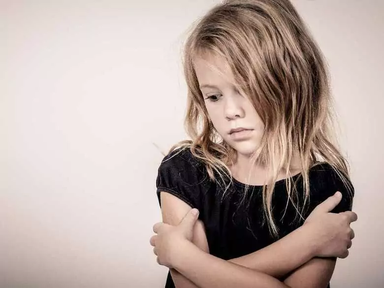 Puberté précoce des glandes mammaires (thelarche praecox)