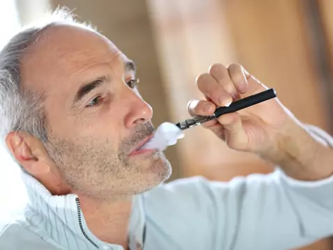 E-cigarettes et risque de maladie cardiaque