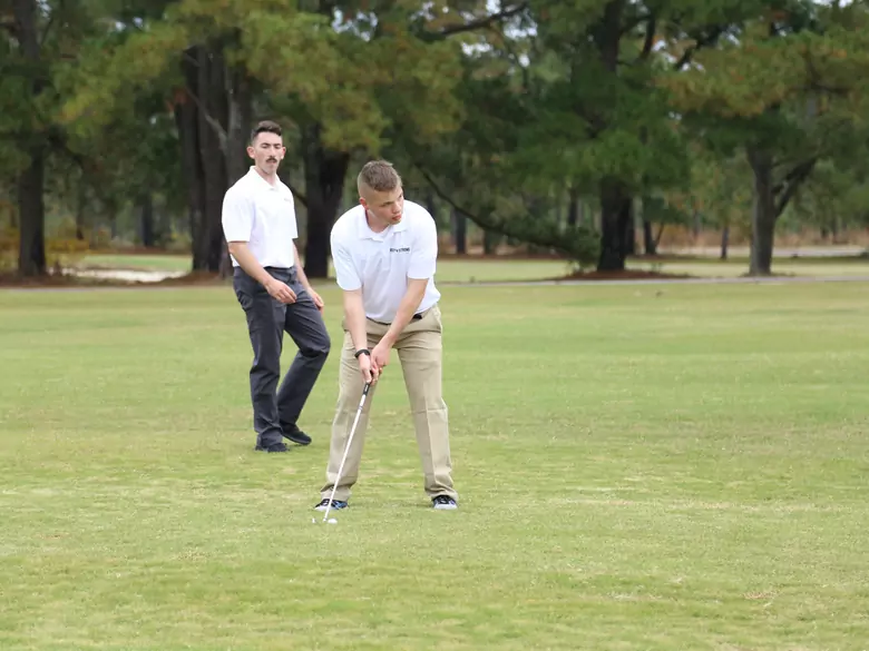 Quels sont les avantages de la pratique du golf ?