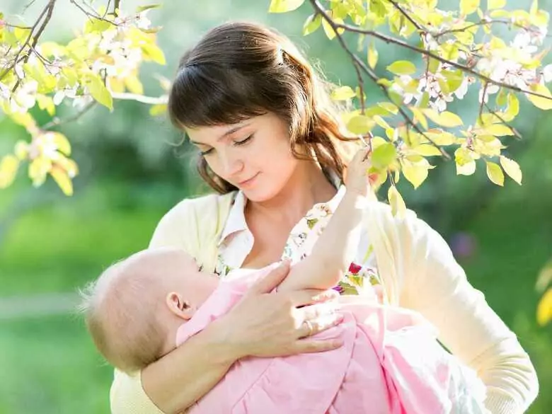 Quelques mots sur le portage en écharpe