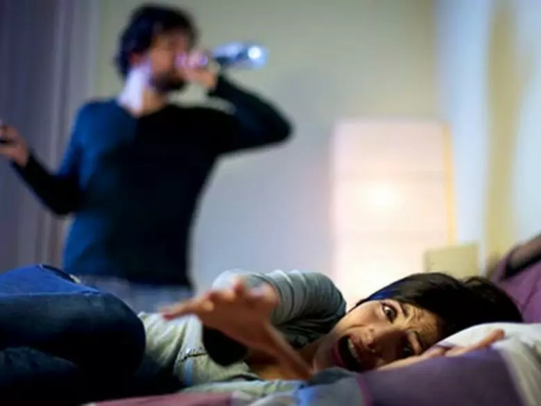 Que ressentent les membres d'une famille ayant un problème d'alcool ?