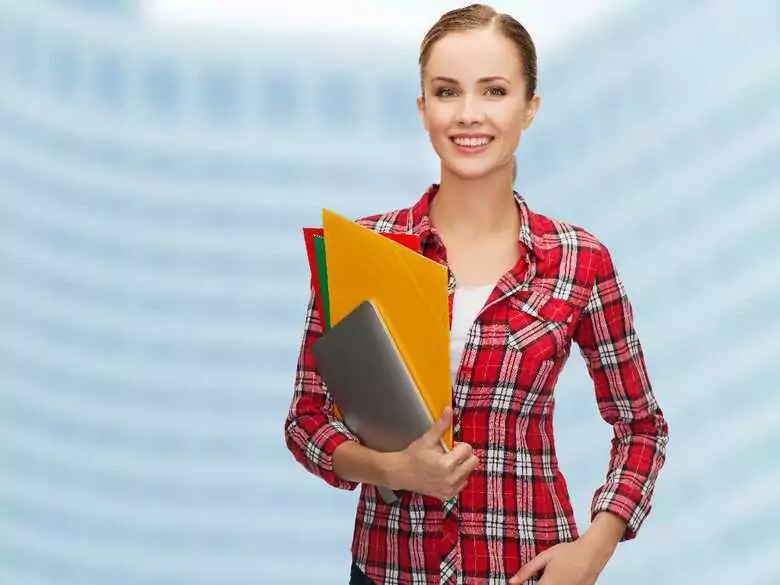 Les extravertis intelligents mentent plus souvent