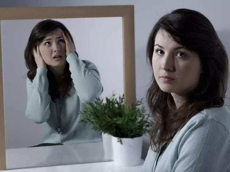 Syndrome de Capgras - causes, symptômes, traitement