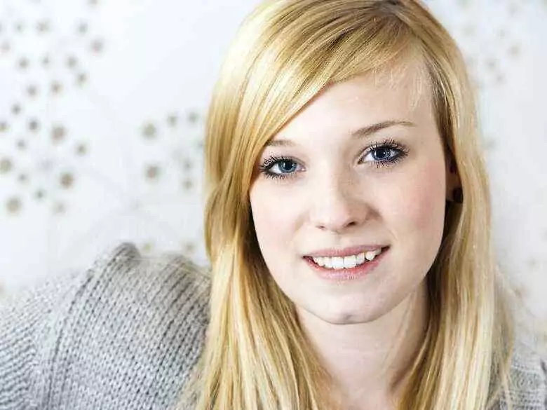 Cancer chez les jeunes femmes - causes, symptômes, diagnostic, traitement