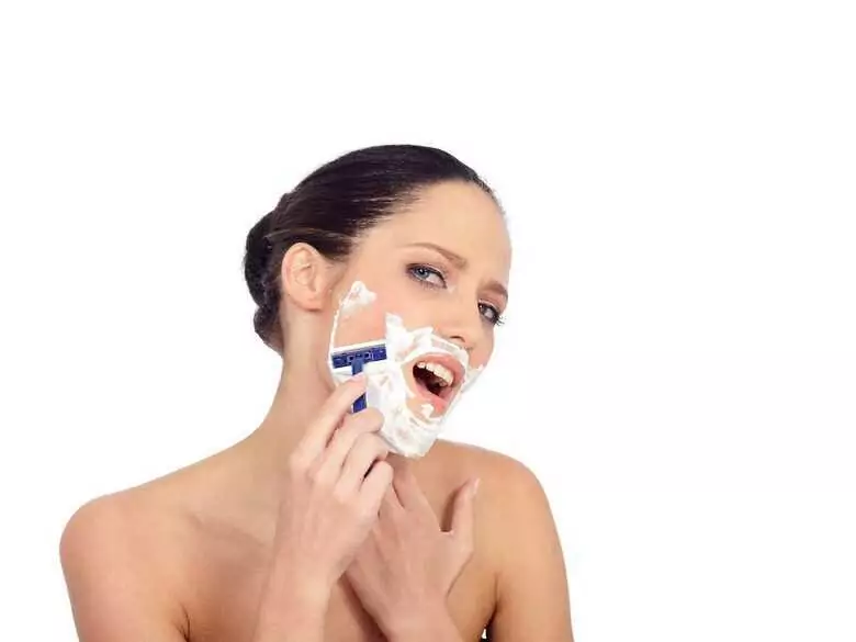 Hirsutisme et alimentation - une bonne alimentation peut-elle réduire les symptômes ?