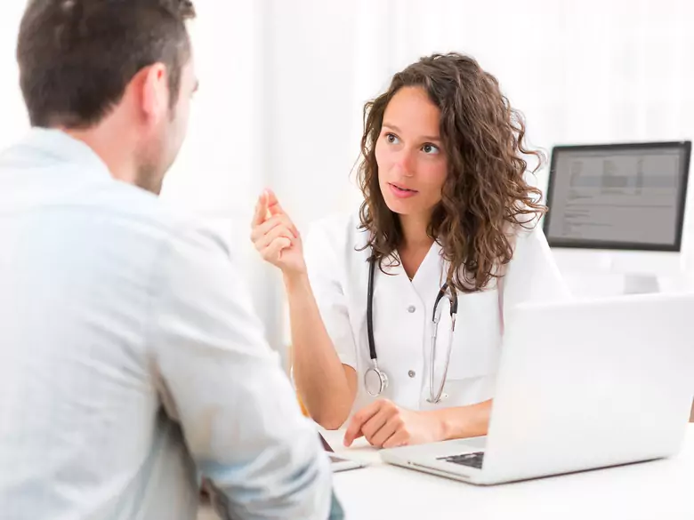 L'hydrocéphalie dangereuse, ou quelques mots sur les risques à l'âge adulte.