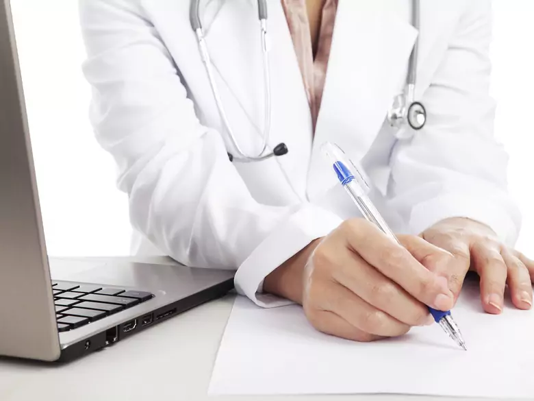 Parmi les maladies génétiques rares - la maladie de Fabry et la maladie de Fahr