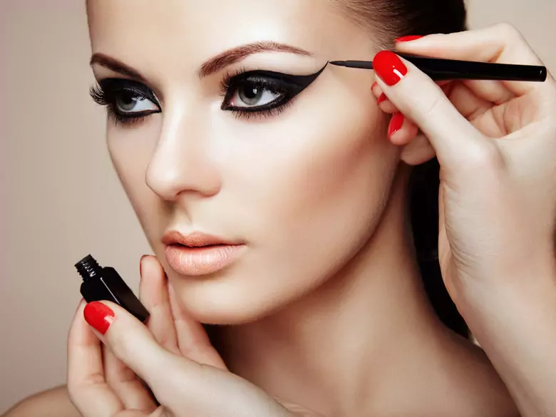 Tout sur les extensions de cils !