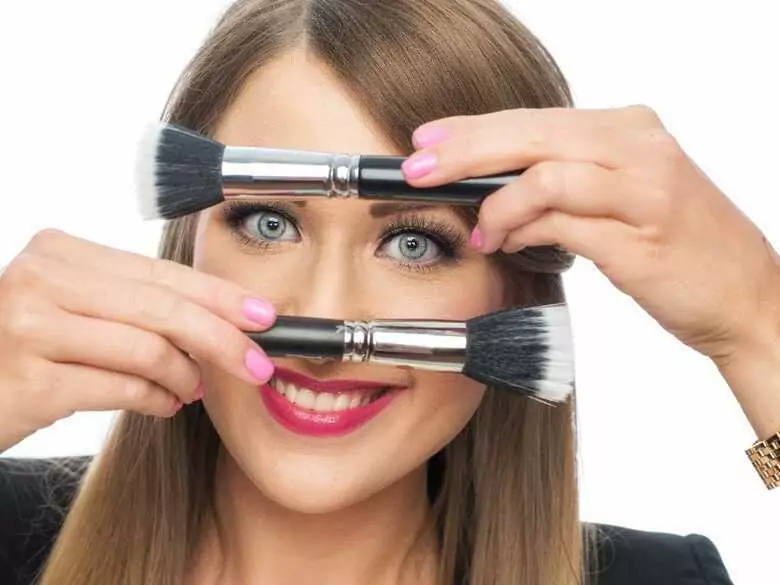 Maquillage de Noël : tendances 2022