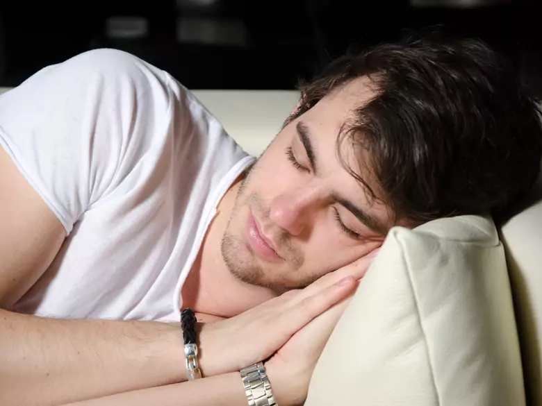 Le sommeil - une combinaison unique de devoir et de plaisir