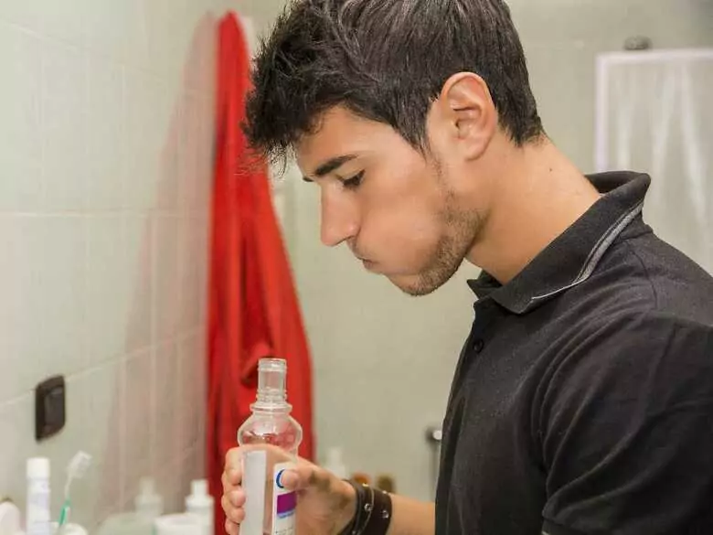 Sensibilité des dents. Comment y remédier avec des remèdes maison ?