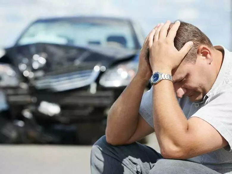 S'éloigner du lieu d'un accident - choc ou acte conscient ?