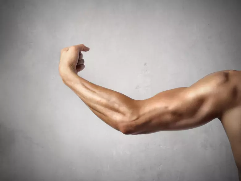 Douleurs musculaires après le sport - quelles en sont les causes et comment y remédier ?