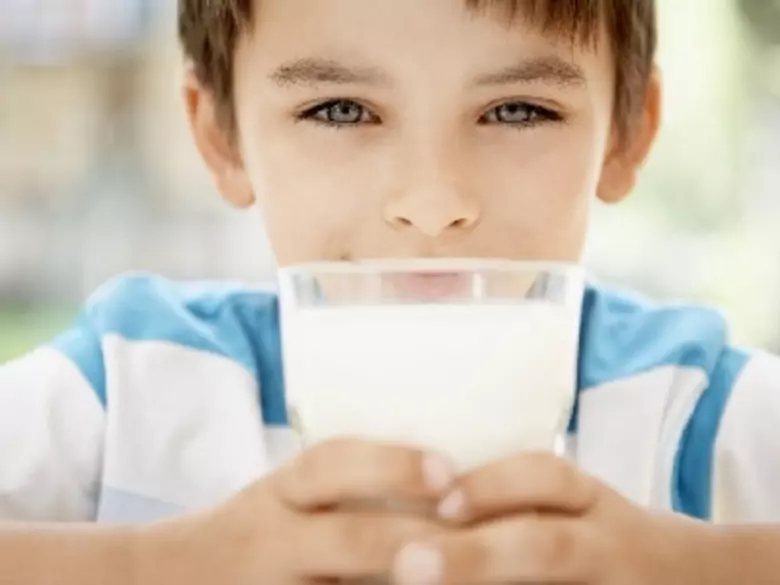 Le lait de soja chez les enfants plus âgés souffrant d'intolérance au lactose