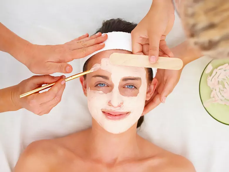 Prenez soin de la peau de votre visage