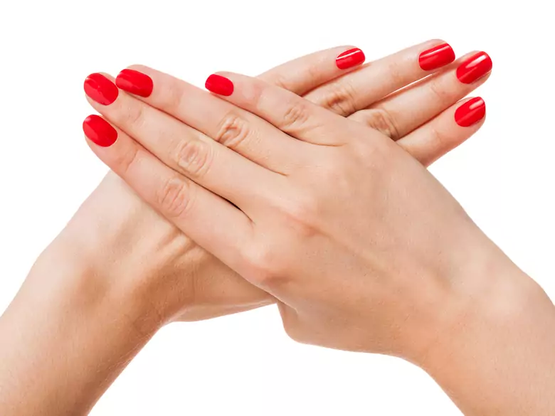 Le formaldéhyde contenu dans le vernis à ongles peut-il causer le cancer ?