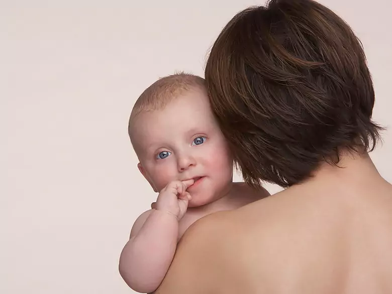 La succion du pouce chez l'enfant - que faut-il savoir ?