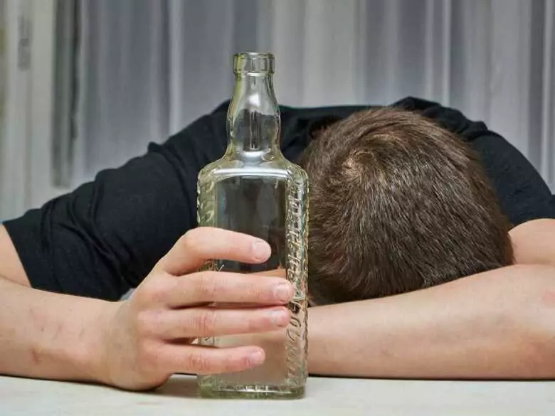 Troubles mentaux post-alcooliques - diagnostic et traitement