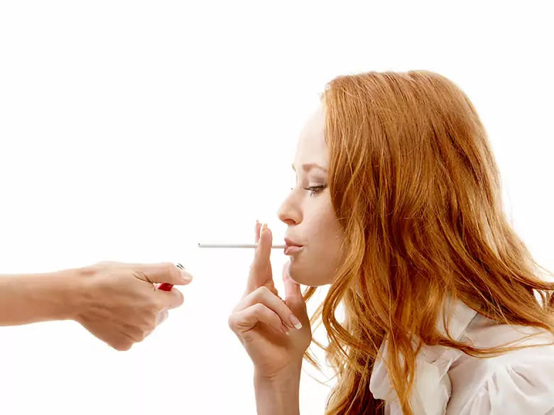 L'hypertension et le tabagisme sont des facteurs de risque d'accident vasculaire cérébral