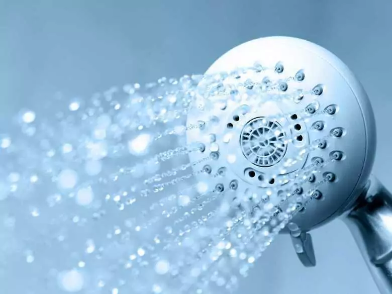 Un bain chaud facilite l'endormissement