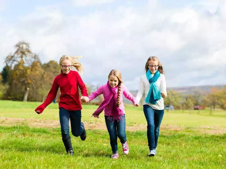 Les pairs influencent-ils le comportement de nos enfants ?