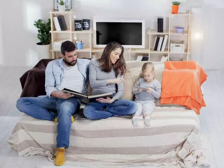 Comment créer un petit narcissique ? Les comportements parentaux influencent-ils les comportements psychosociaux des enfants ?