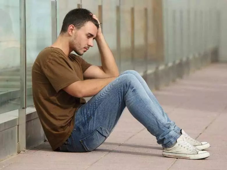 Le baby blues et la dépression postnatale peuvent également toucher le père