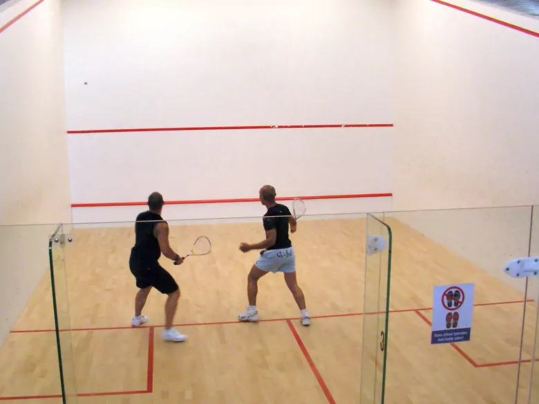 Quels sont les avantages de la pratique du squash ?