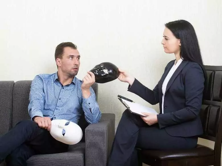 Psychologue, psychothérapeute ou psychiatre - qui choisir et à quoi faire attention ?