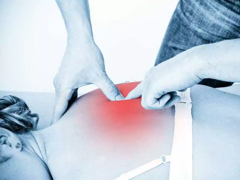 Est-il possible de traiter les troubles de la colonne vertébrale de manière non invasive ?